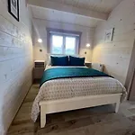 Dolmen Lodge. Donegal Town
