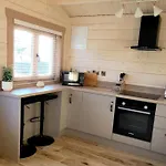 Dolmen Lodge. Lejlighed