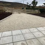Dolmen Lodge. Lejlighed