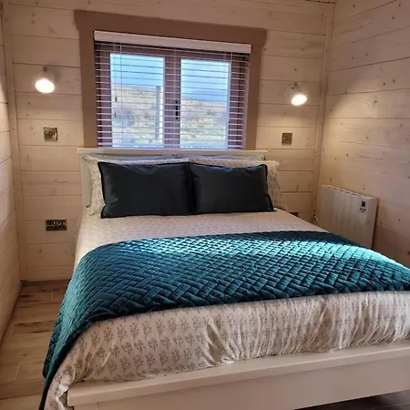 Dolmen Lodge. Daire *
